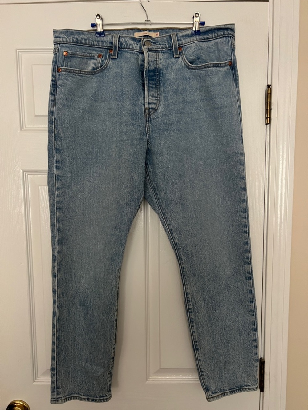 Levi's Women's High-Rise Light Blue Wedgie Straight-Leg Jeans